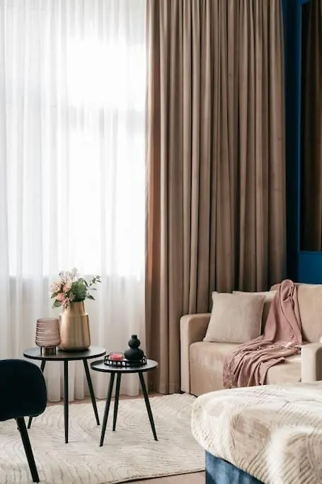 Deluxe Two-Bedroom Apartment With Old Town View Krakow
